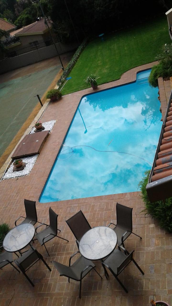 The Bedford View Guest House Germiston Exterior photo